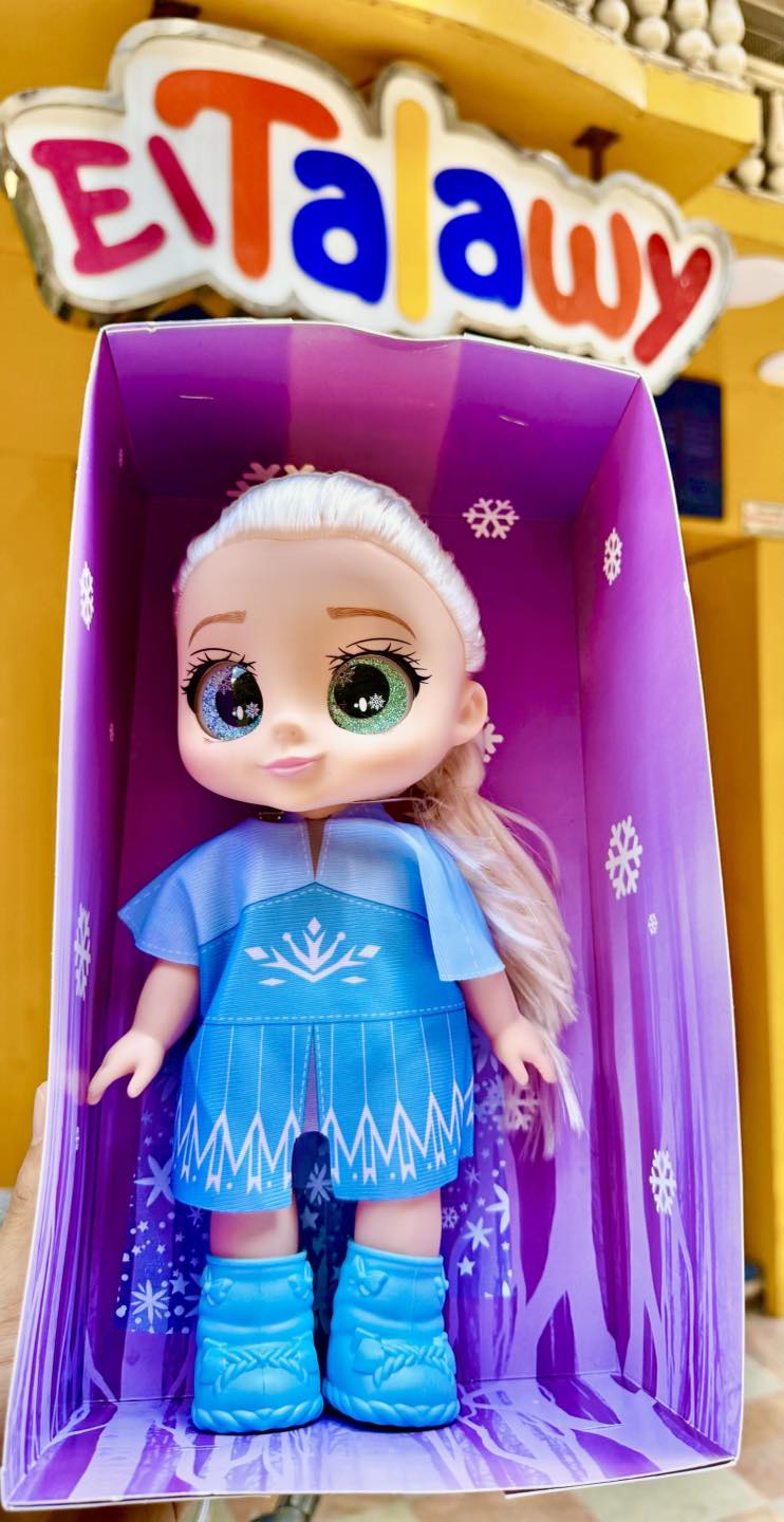 عروسة لعبة frozen snow girl