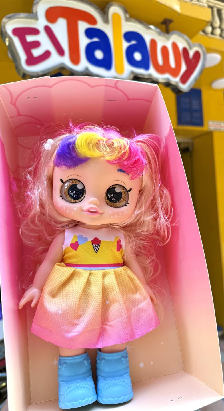 لعبة عروسة sparkle kids ملونة